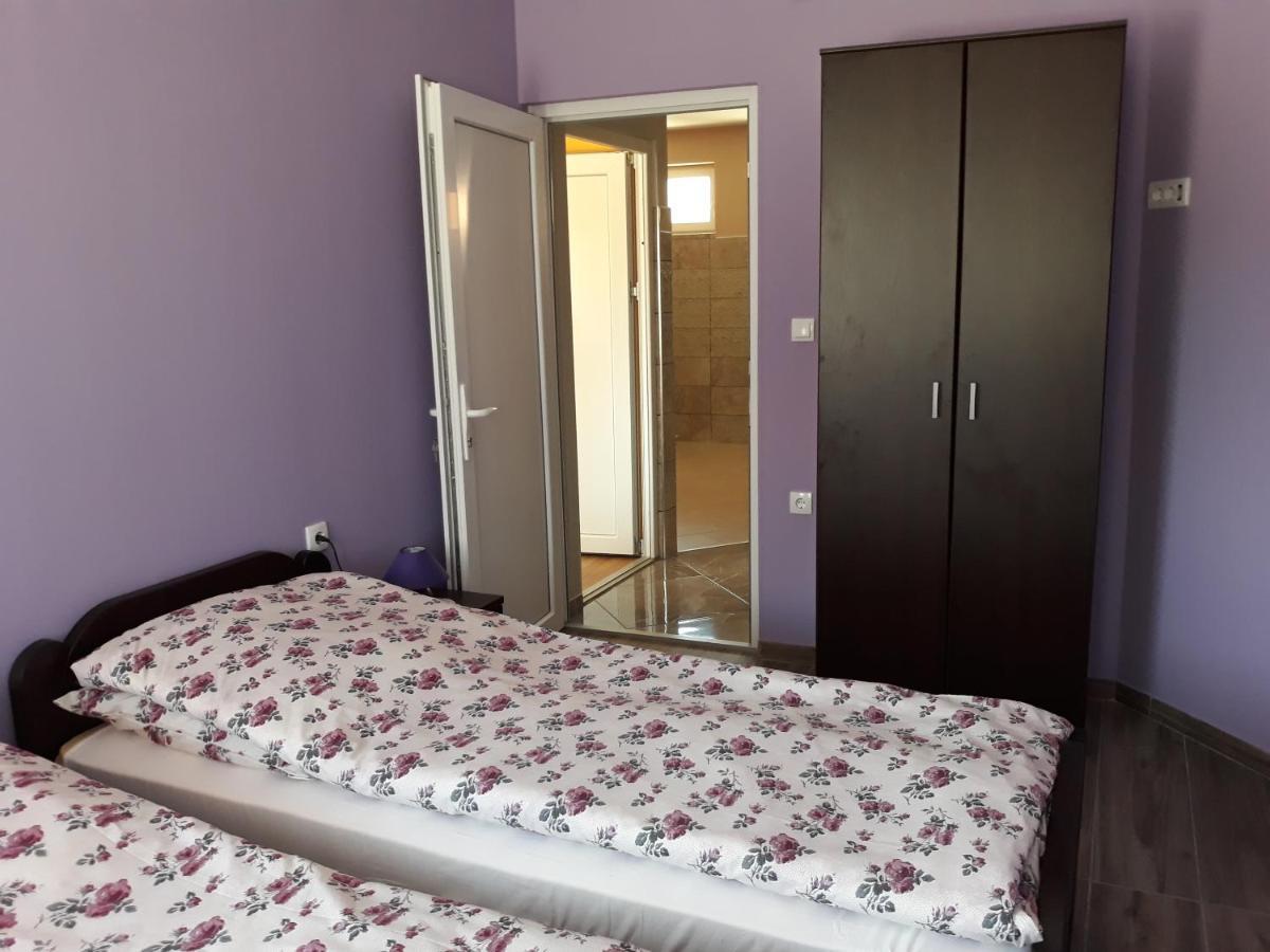Andi Apartman Pacir Экстерьер фото