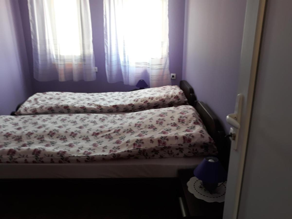 Andi Apartman Pacir Экстерьер фото