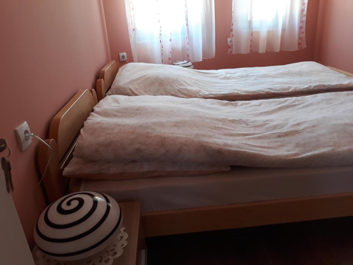 Andi Apartman Pacir Экстерьер фото