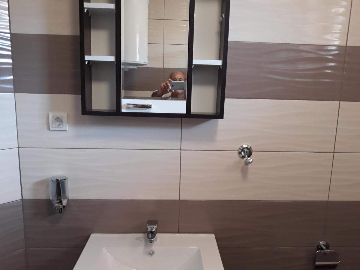 Andi Apartman Pacir Экстерьер фото