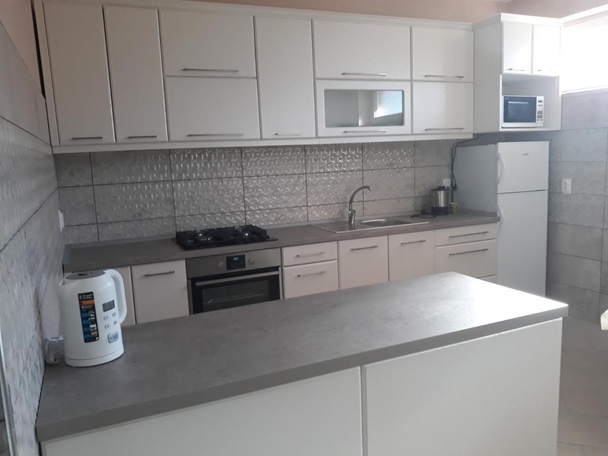 Andi Apartman Pacir Экстерьер фото